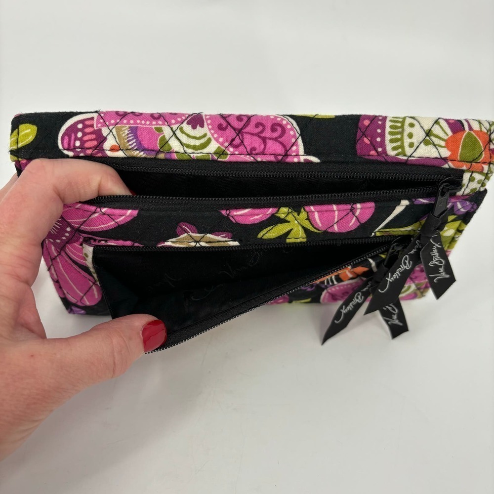 Vera Bradley Clutch Wallet Pirouette Pink Floral Quilted Snap Flap 8 Inch - Picture 6 of 9